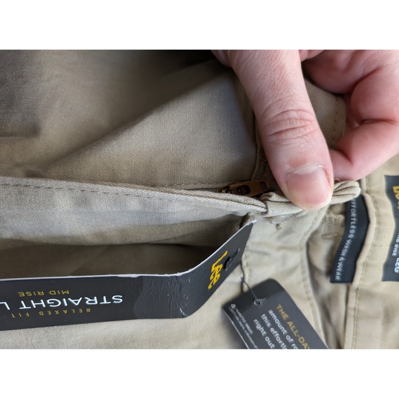 Lee Womens 14 Relaxed Fit Straight Leg Mid Rise Khaki Pants Effortless Wash Wear - Picture 9 of 12